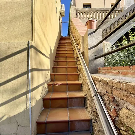 Casa Independientegardenviews2 Bedrooms Holiday home Barcelona
