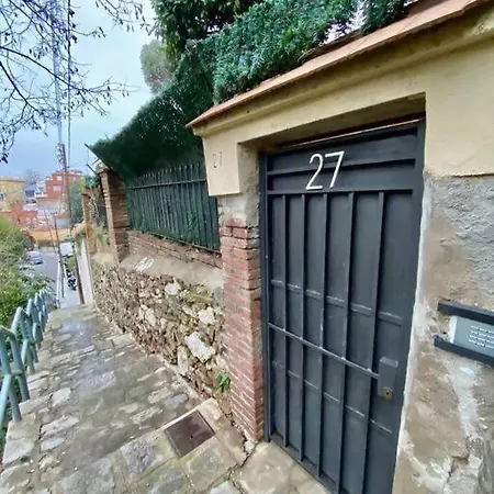 Casa Independiente-garden-views-2 Bedrooms * Barcelona