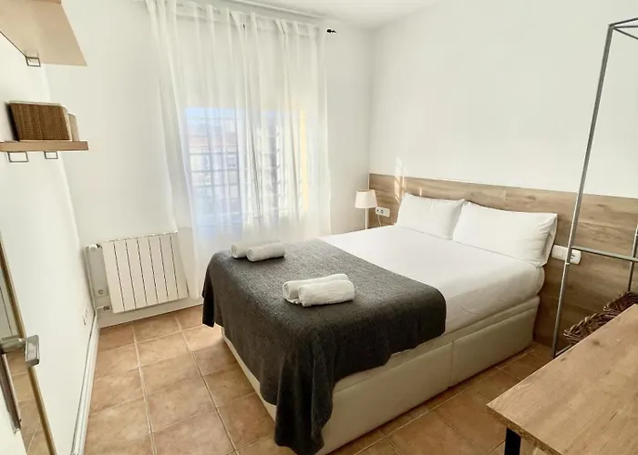 別荘 Casa Independiente-garden-views-2 Bedrooms バルセロナ